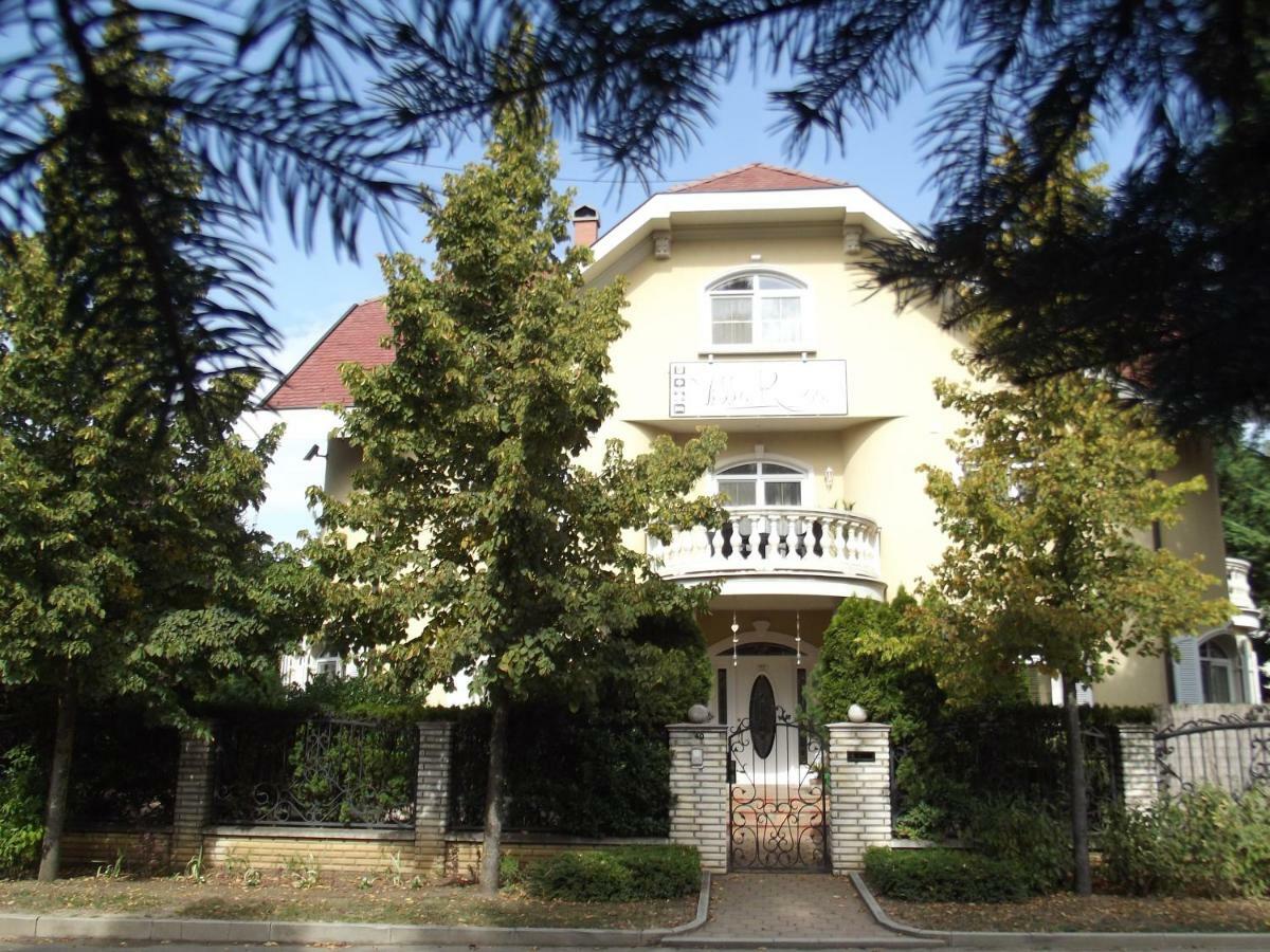 Villa Rosa Hajduszoboszlo Exterior photo